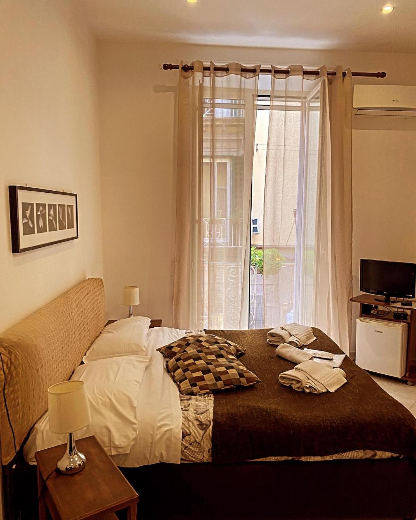 נאפולי Bed & Breakfast Plebiscito Home מראה חיצוני תמונה