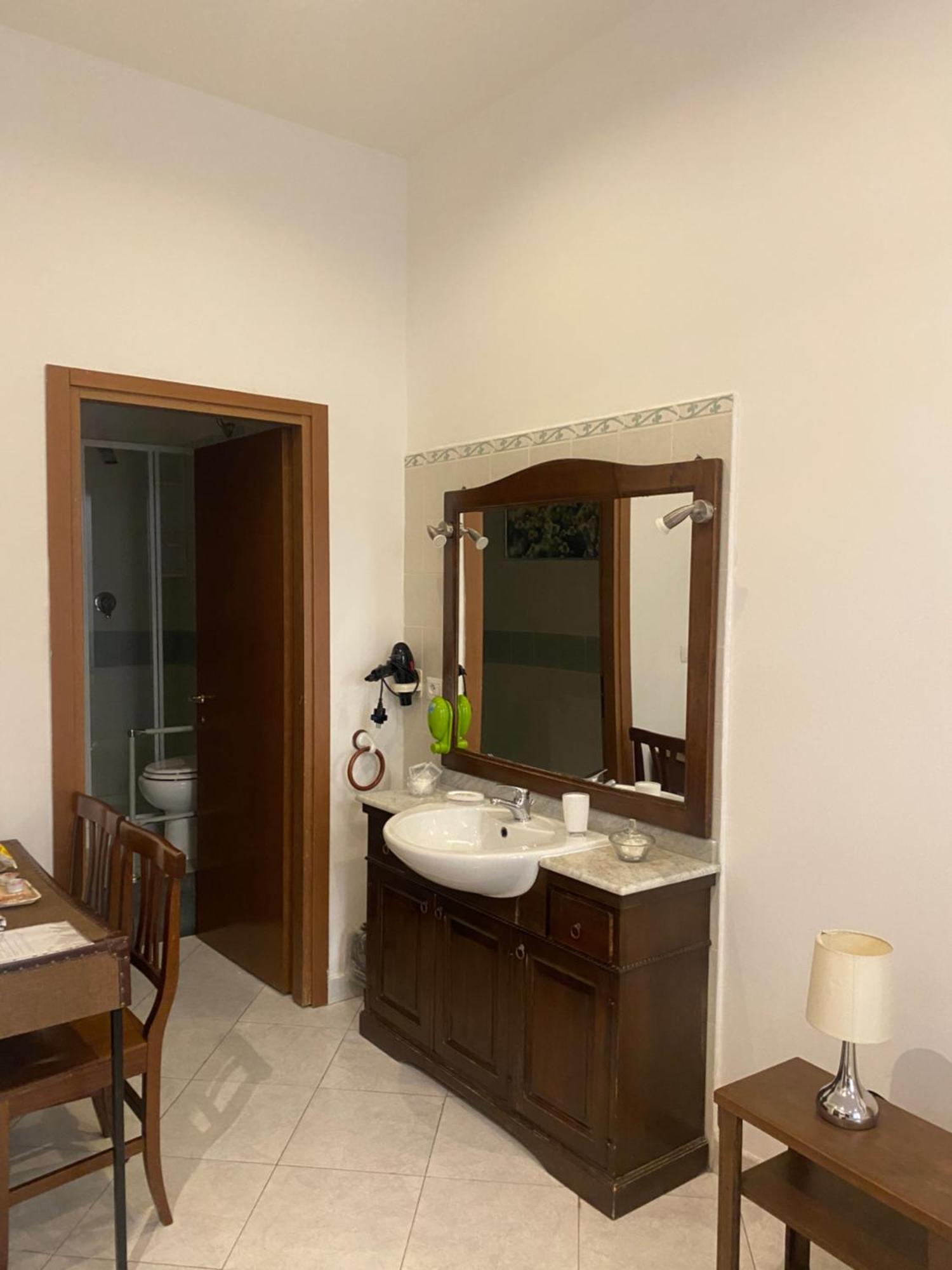 נאפולי Bed & Breakfast Plebiscito Home מראה חיצוני תמונה