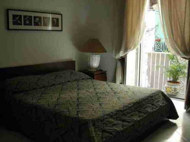 נאפולי Bed & Breakfast Plebiscito Home מראה חיצוני תמונה